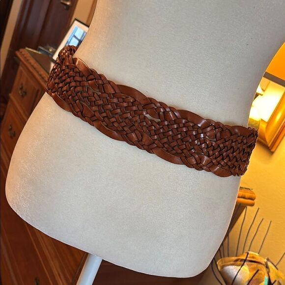 Vintage Land\'s End Wide Braided Leather Belt - M main image 4
